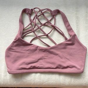 Lulu lemon sports bra